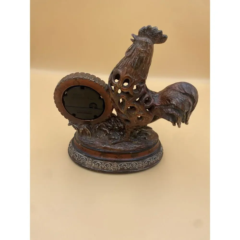 Rooster Resin Desk/Mantel Clock Brown Quartz Battery Analog Roman Numerals 9x8